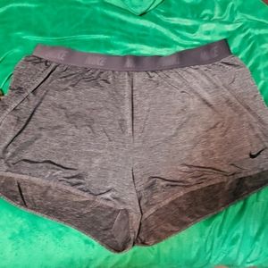 NIKE DRI-FIT RUNNING SHORTS